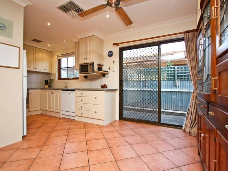 28 Hartland Avenue, Black Forest SA 5035