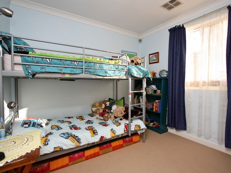 28 Hartland Avenue, Black Forest SA 5035