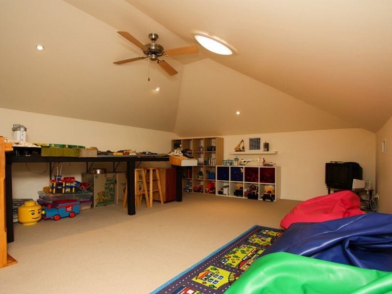 28 Hartland Avenue, Black Forest SA 5035