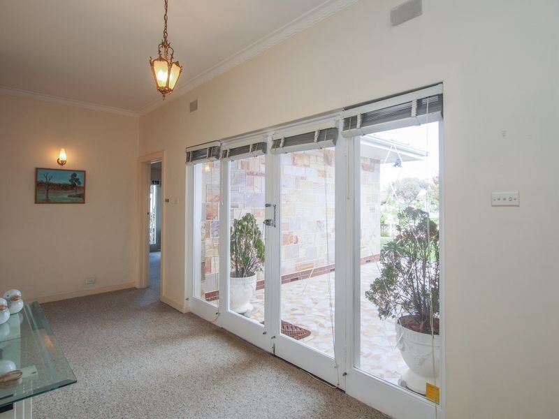 1 Fashoda Ave, Camden Park SA 5038