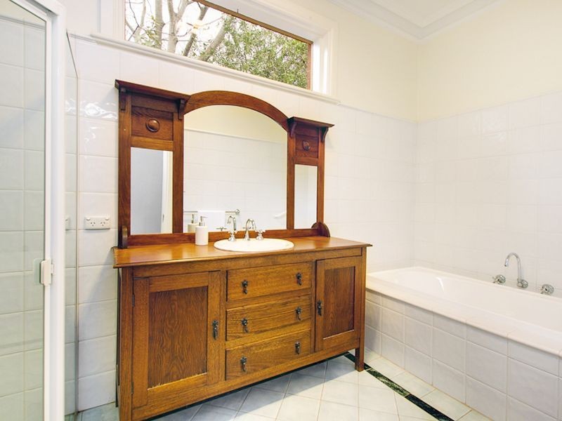 4A Magdalen Street, College Park SA 5069