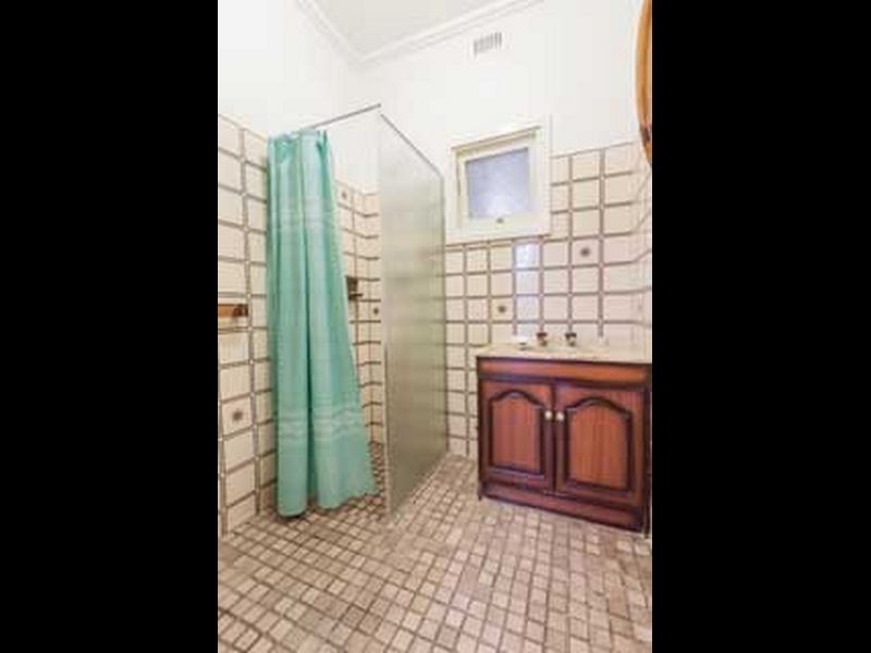 10 Portland Avenue, Sturt SA 5047