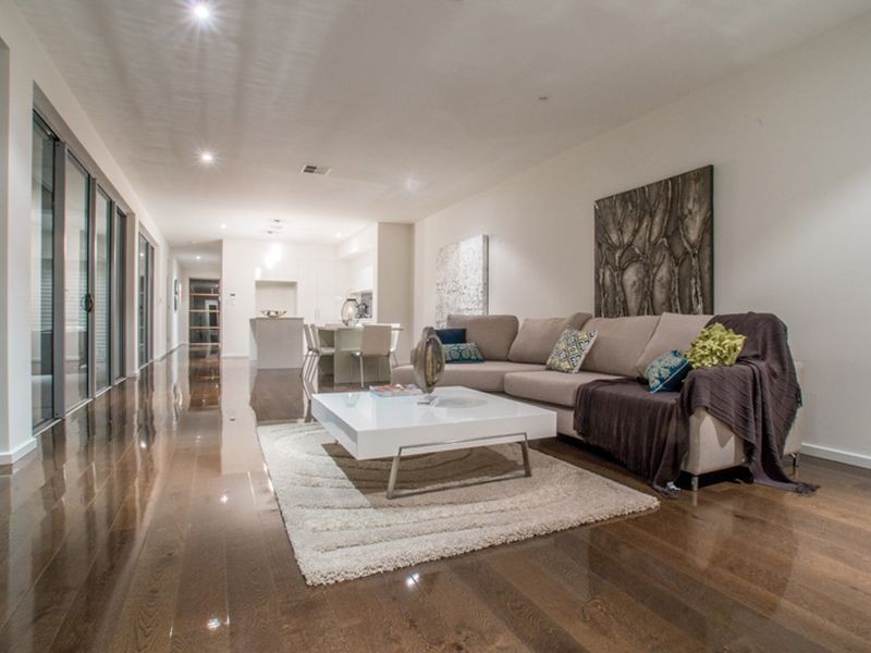 9 Seccafien Avenue, Marion SA 5043