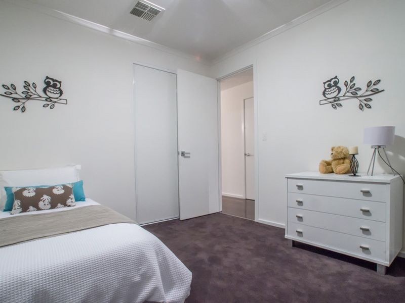 9 Seccafien Avenue, Marion SA 5043