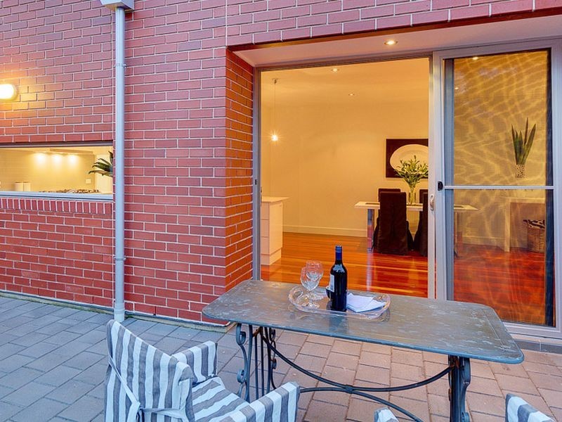 6 Woodcroft Avenue, St Georges SA 5064