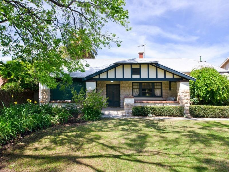 4 Stirling Street, Tusmore SA 5065