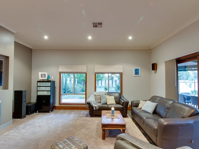 8 Muriel Street, Prospect SA 5082