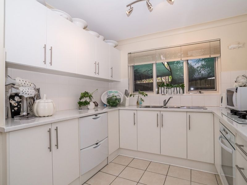 27 Dwyer Road, Oaklands Park SA 5046