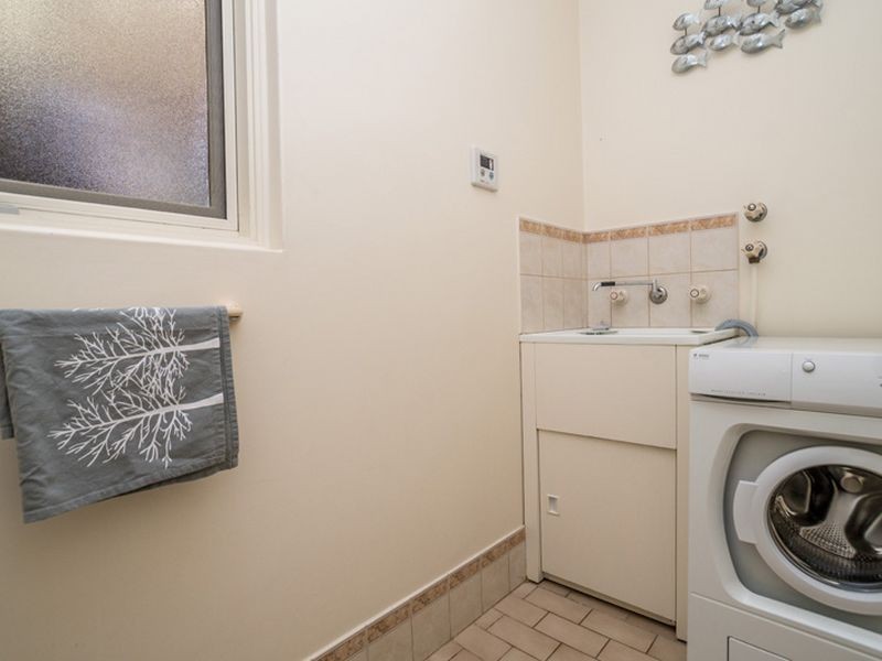 27 Dwyer Road, Oaklands Park SA 5046