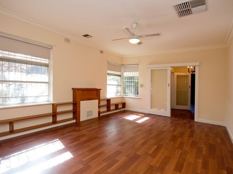 1/32 East Avenue, Black Forest SA 5035