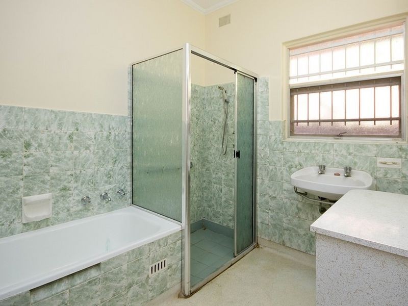 1/32 East Avenue, Black Forest SA 5035