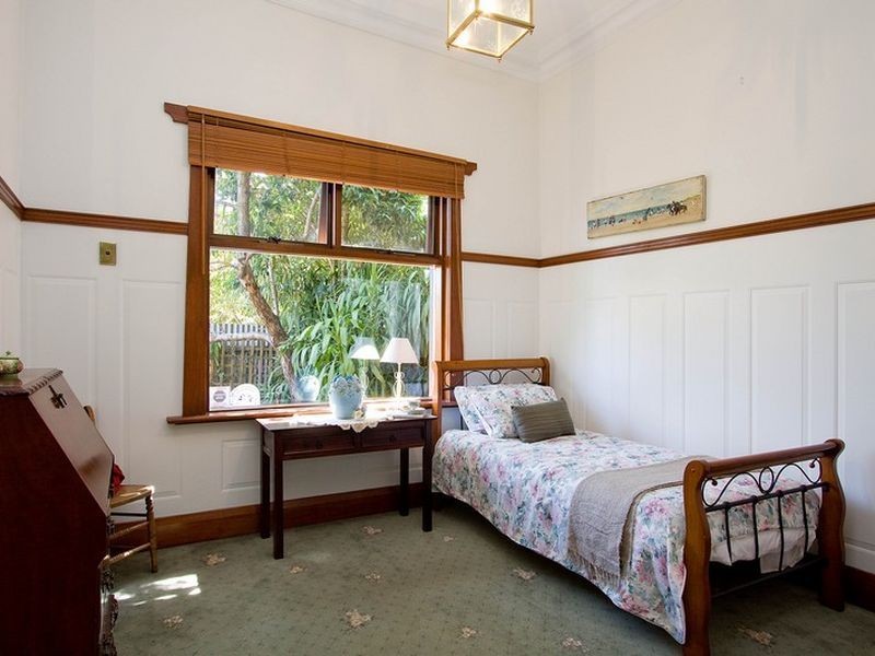 9 Cross Road, Kingswood SA 5062