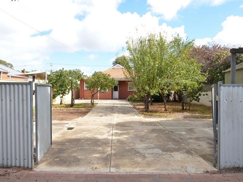 67 East Avenue, Clarence Park SA 5034