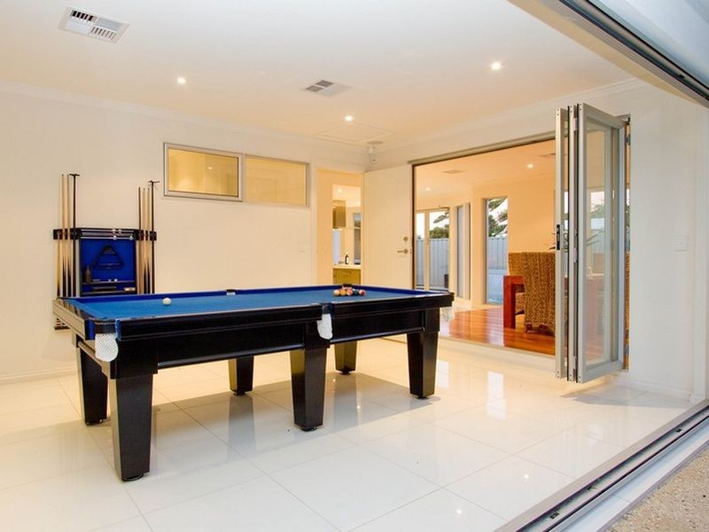 32 Mariner Avenue, Seacliff Park SA 5049