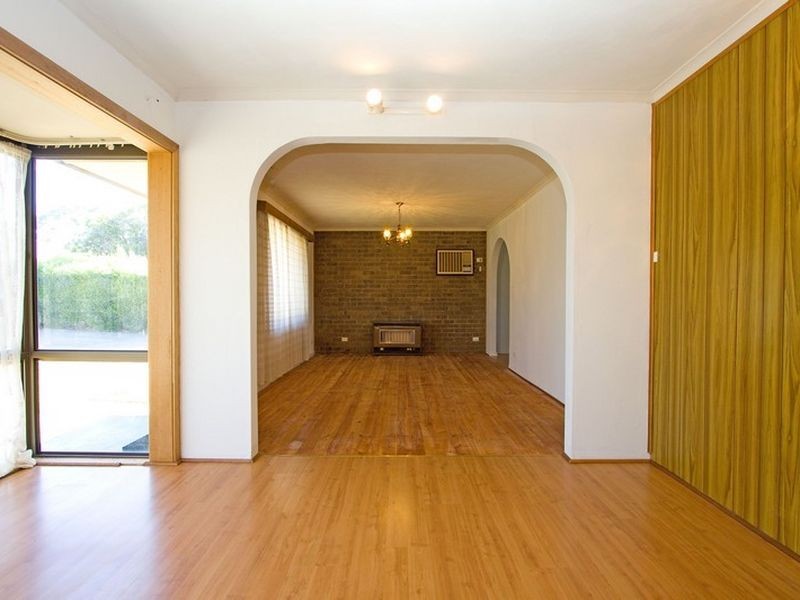 10 Eustace Crescent, Christie Downs SA 5164