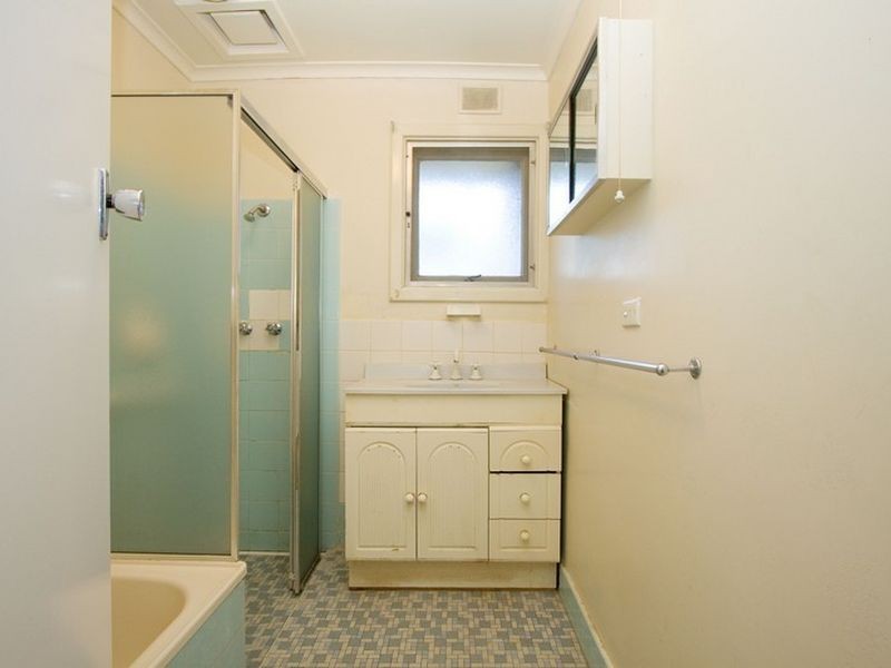 10 Eustace Crescent, Christie Downs SA 5164