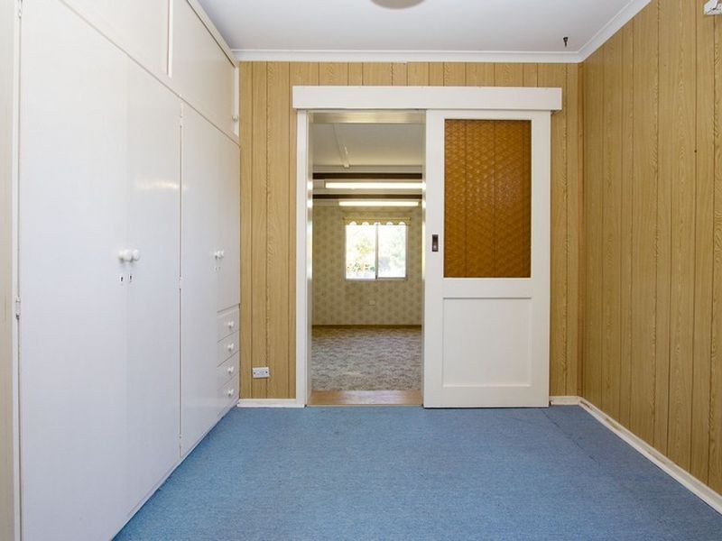10 Eustace Crescent, Christie Downs SA 5164