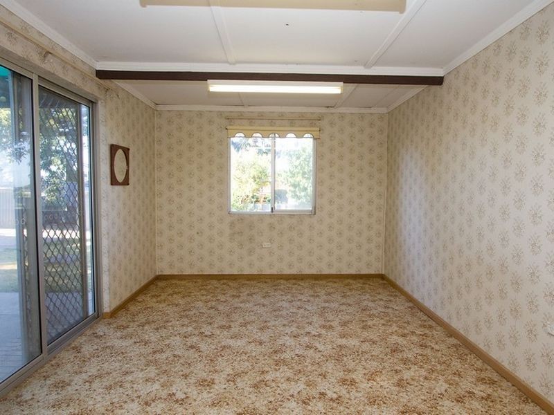 10 Eustace Crescent, Christie Downs SA 5164