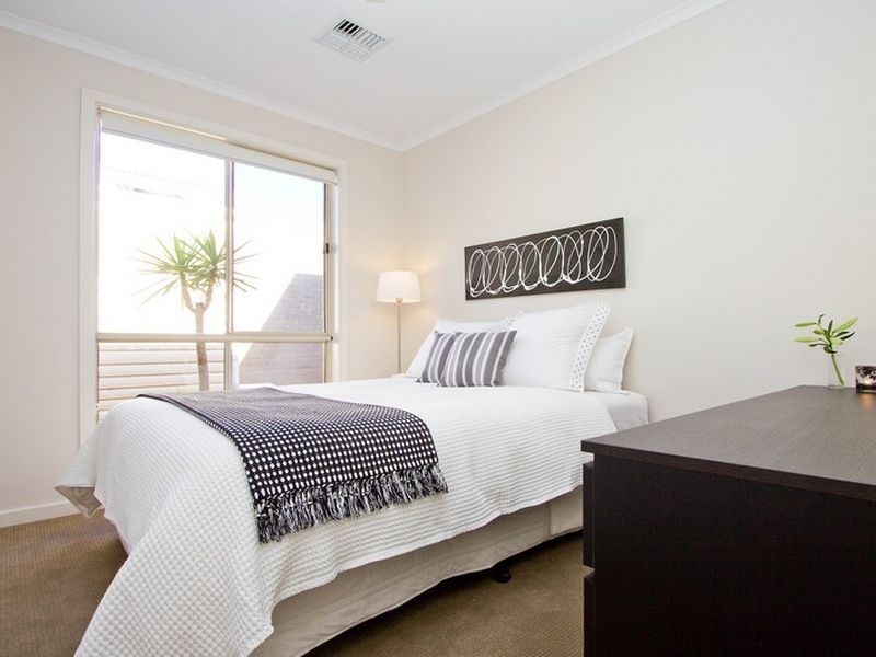 9A Oliphant Avenue, Oaklands Park SA 5046