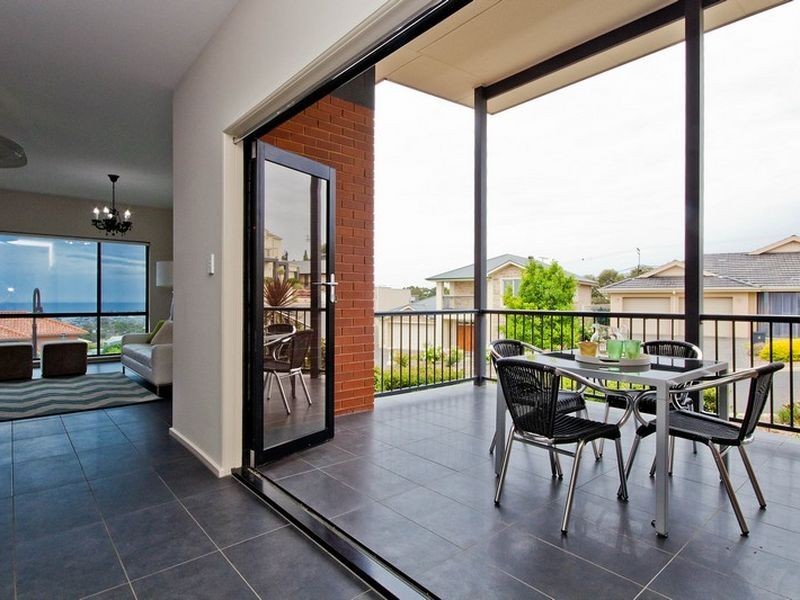 9 King George Close, Seacliff Park SA 5049