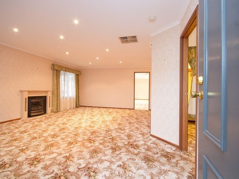 47 Foxfield Drive, Onkaparinga Hills SA 5163
