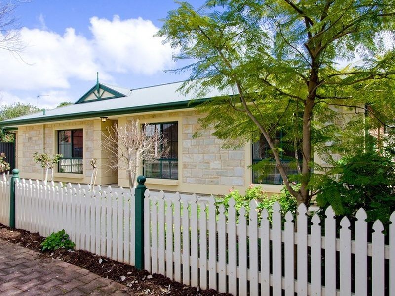 4 Baulderstone Road, Myrtle Bank SA 5064