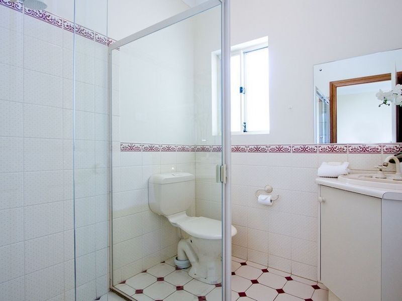 4 Baulderstone Road, Myrtle Bank SA 5064