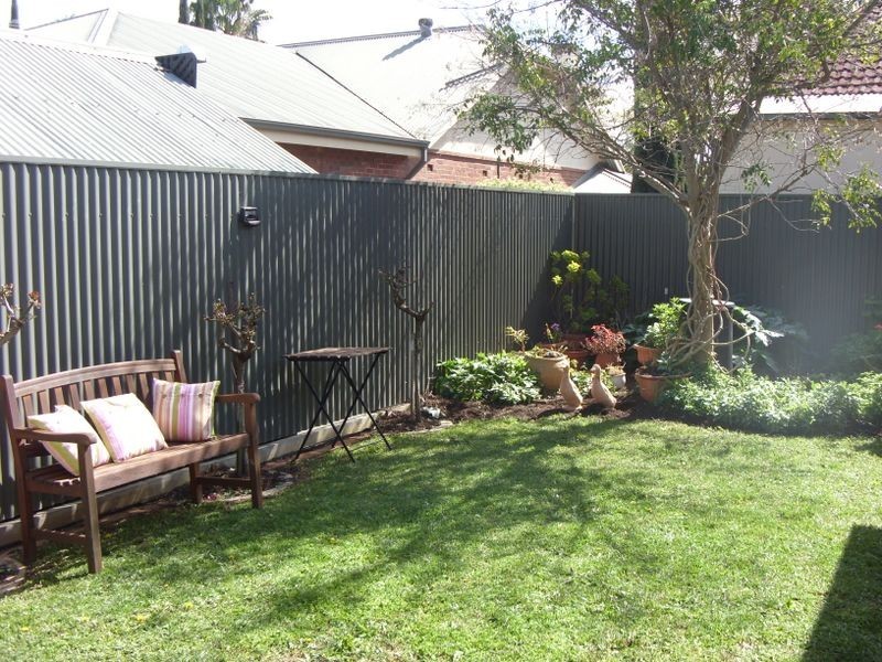 4 Baulderstone Road, Myrtle Bank SA 5064