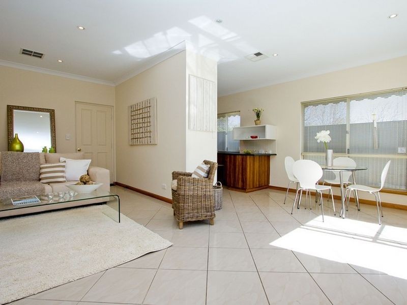 4 Baulderstone Road, Myrtle Bank SA 5064