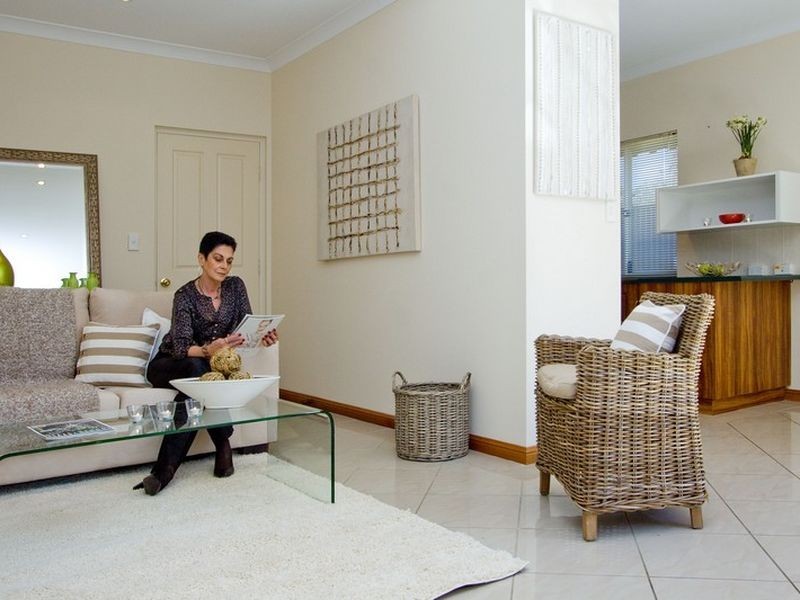 4 Baulderstone Road, Myrtle Bank SA 5064