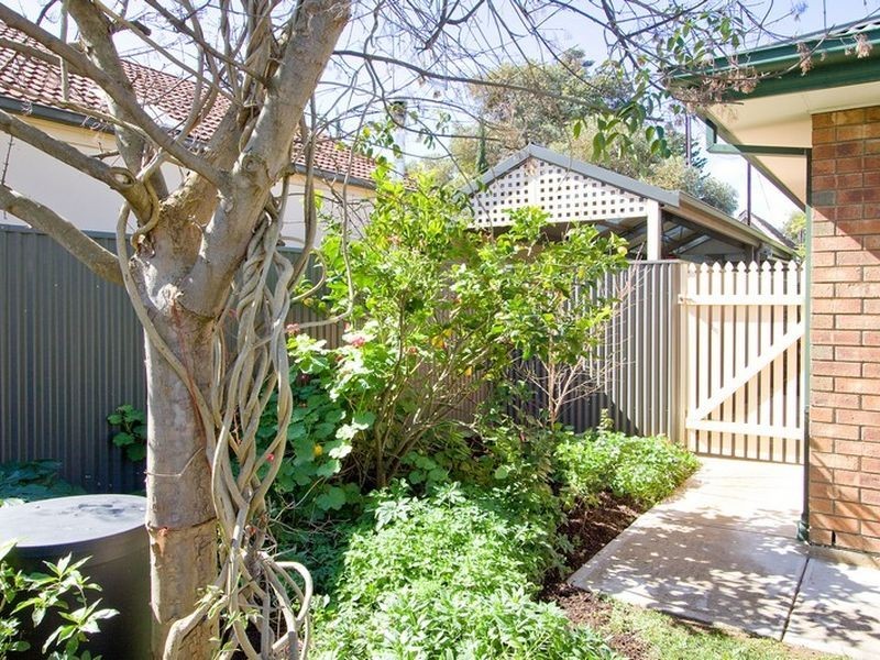 4 Baulderstone Road, Myrtle Bank SA 5064