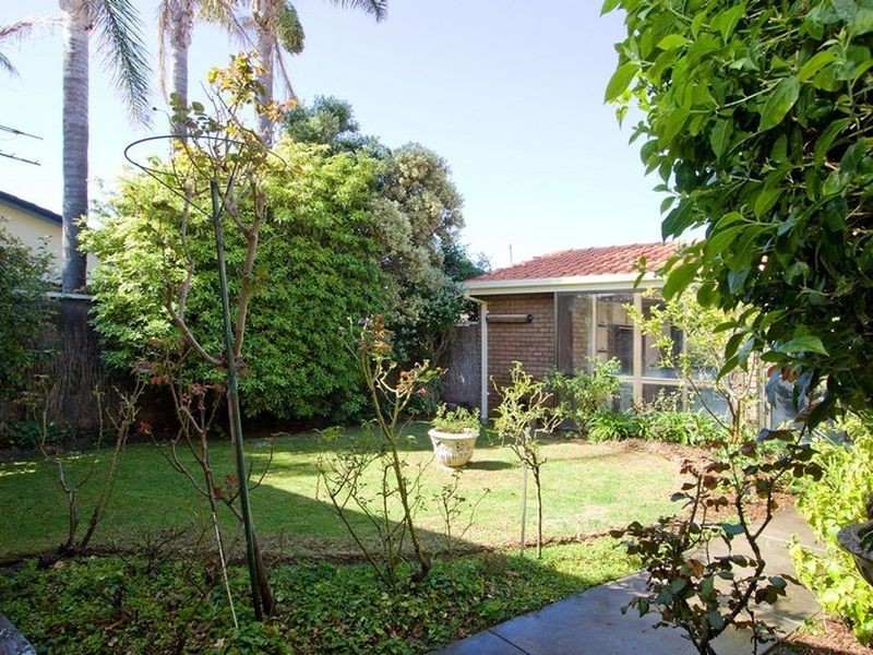 140 Sportsmans Drive ‘The Mews’, West Lakes SA 5021