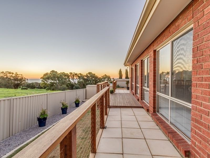 31 Mariner Avenue, Seacliff Park SA 5049