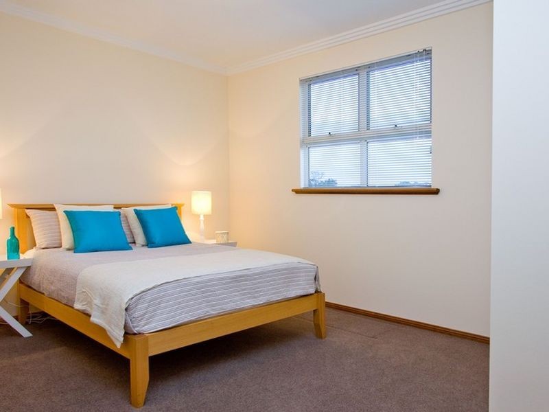 31 Mariner Avenue, Seacliff Park SA 5049
