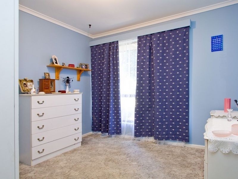 2 Candy Street, Morphett Vale SA 5162