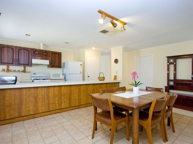 2 Candy Street, Morphett Vale SA 5162