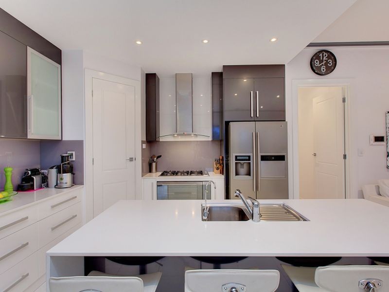 4 Bluelake Court, Tennyson SA 5022