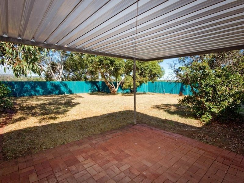 4 Campbell Drive, Reynella East SA 5161
