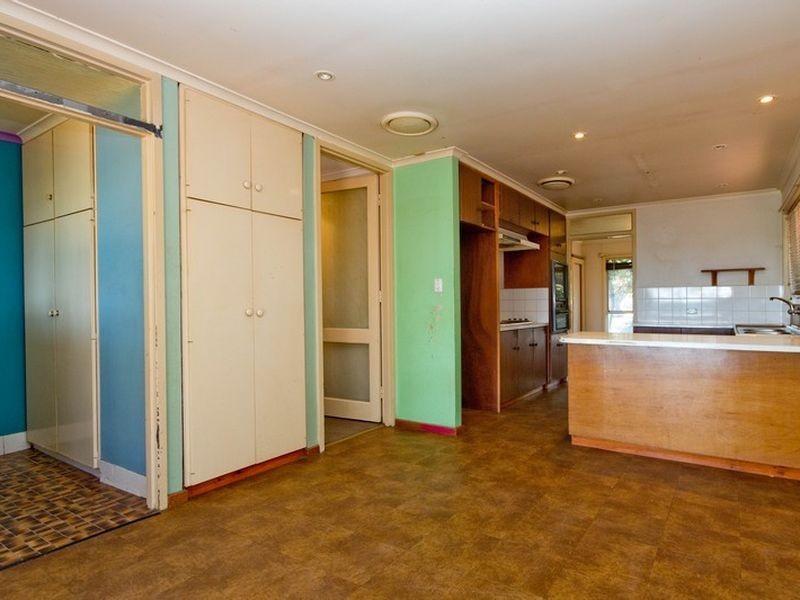 4 Campbell Drive, Reynella East SA 5161