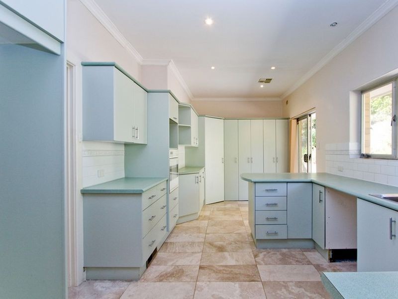 28 Lisburne Avenue, Mitcham SA 5062