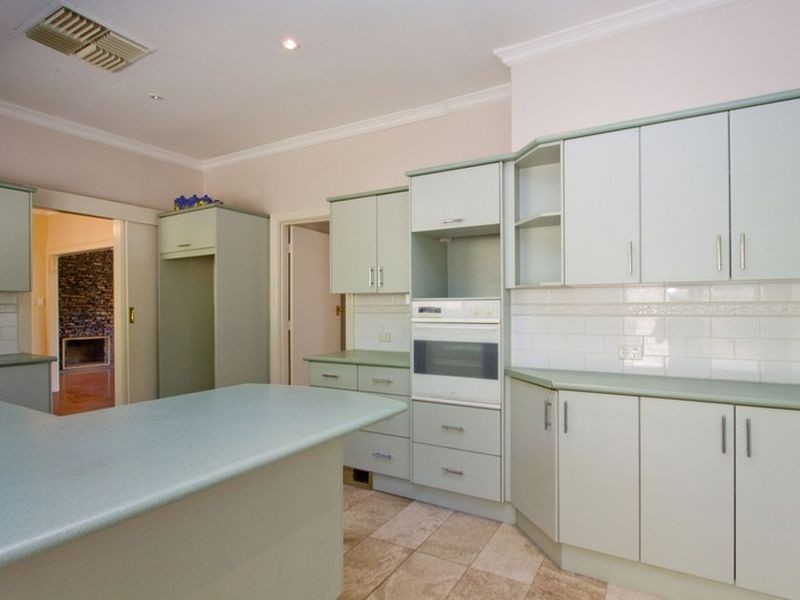 28 Lisburne Avenue, Mitcham SA 5062