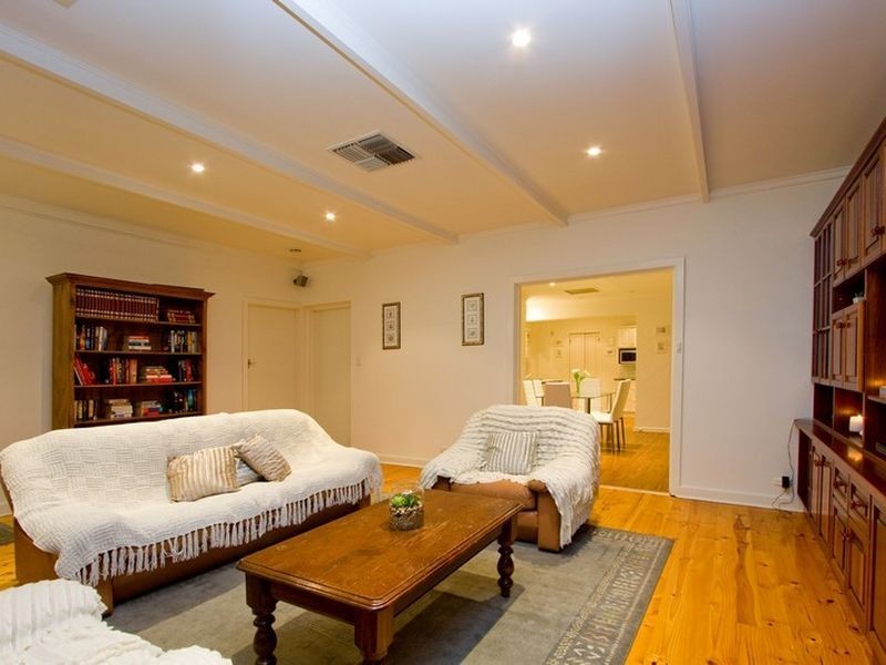 30 Doreen Street, Vale Park SA 5081