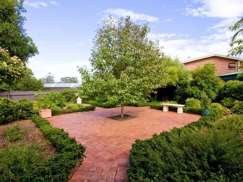 7 Wattle Avenue, Lower Mitcham SA 5062
