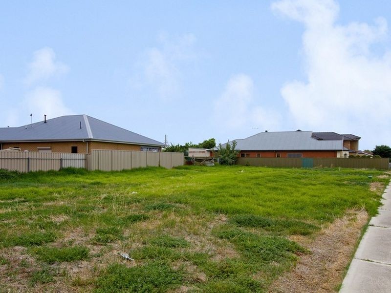 5 Wayne Avenue, Fulham Gardens SA 5024