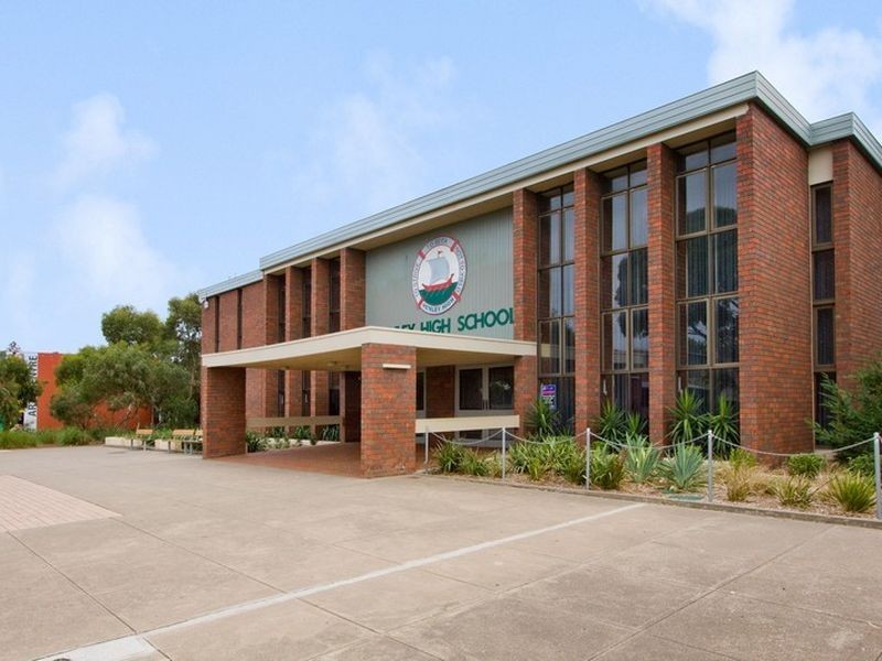 5 Wayne Avenue, Fulham Gardens SA 5024