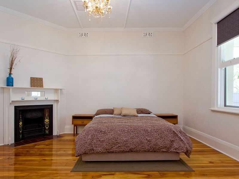 16 Dryden Road, Black Forest SA 5035