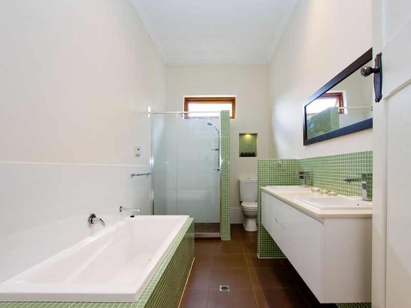 16 Dryden Road, Black Forest SA 5035