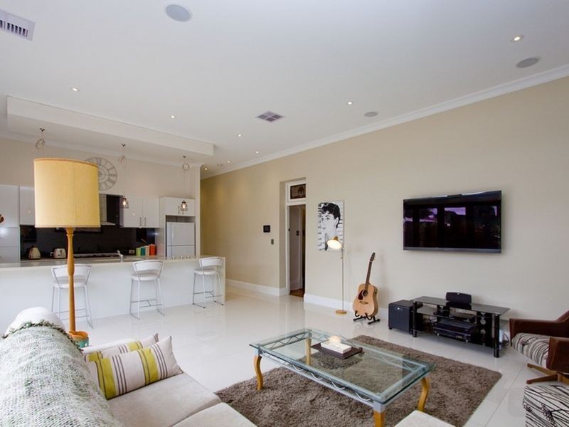 16 Dryden Road, Black Forest SA 5035