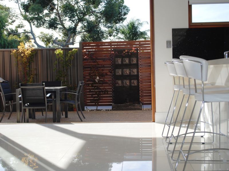 16 Dryden Road, Black Forest SA 5035