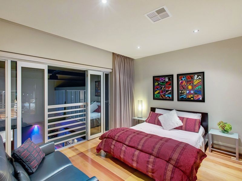 70 Mackinnon Parade, North Adelaide SA 5006